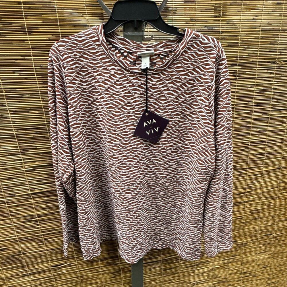 Ava & Viv‎ Women's Plus Zig Zag Pattern Long Sleeve Size 1X (16W/18W) Burgundy - Picture 2 of 3
